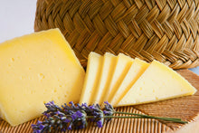 Load image into Gallery viewer, Semi Cured Manchego (Blue Etiquette)